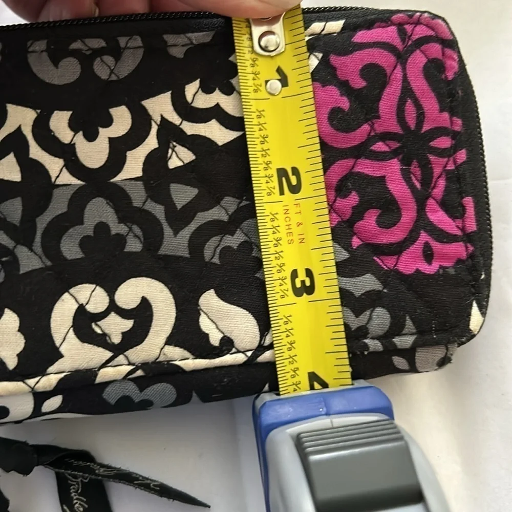 Vera Bradley Wristlet Wallet in Canterbury Magenta
